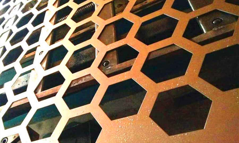 Hexagonal hole aluminum plate perforated sheet product display