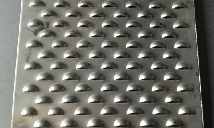 fish scale hole punching net product display