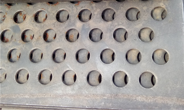 Manganese steel round hole mesh plate Products