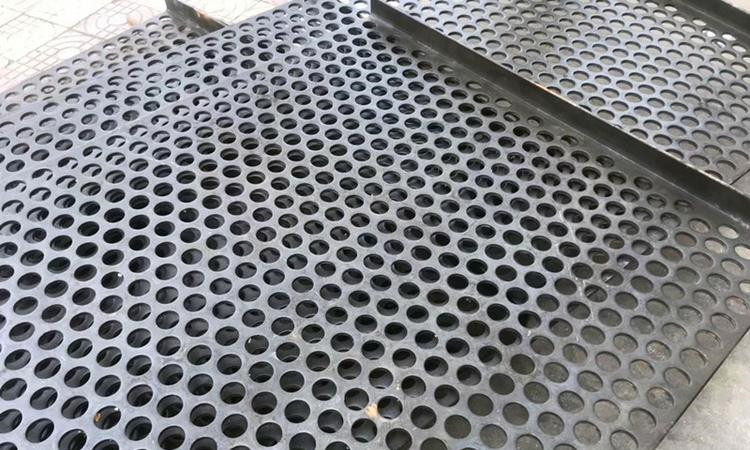 Circular hole Sieve sheet Products