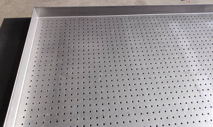 Round hole perforated drying tray Products