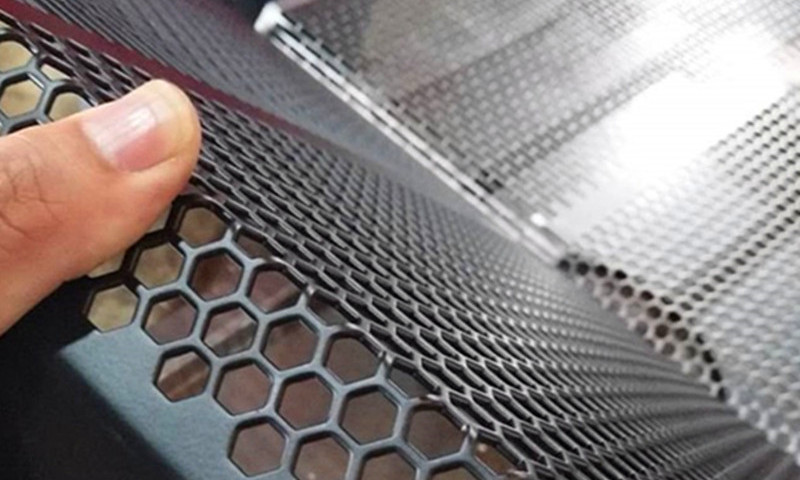 Flanged perforated plate Products