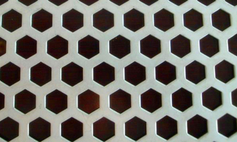 perforate Ore screen plate