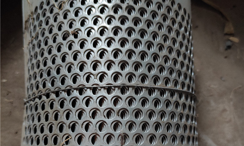 perforate Ore screen plate