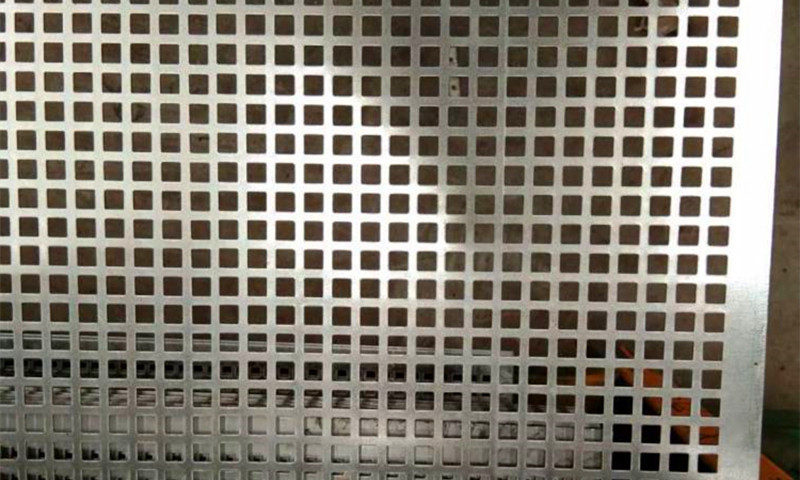 Stainless steel breathable plate