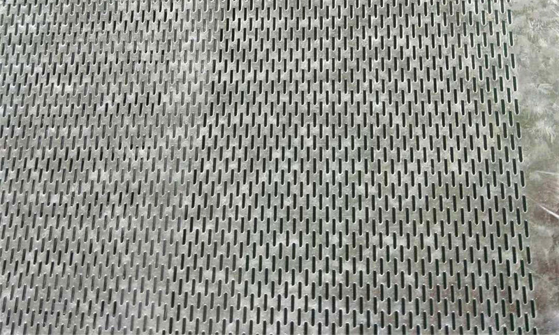 Microporous aluminum sheet