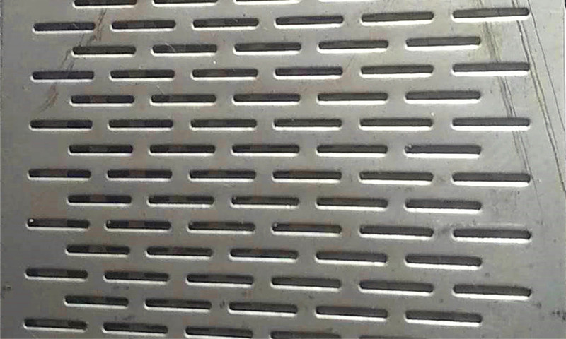 Microporous aluminum sheet