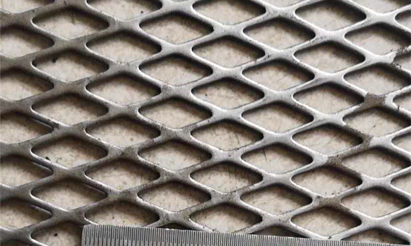 Aluminum alloy perforated panels