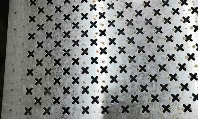 Perforated galvanized sheet