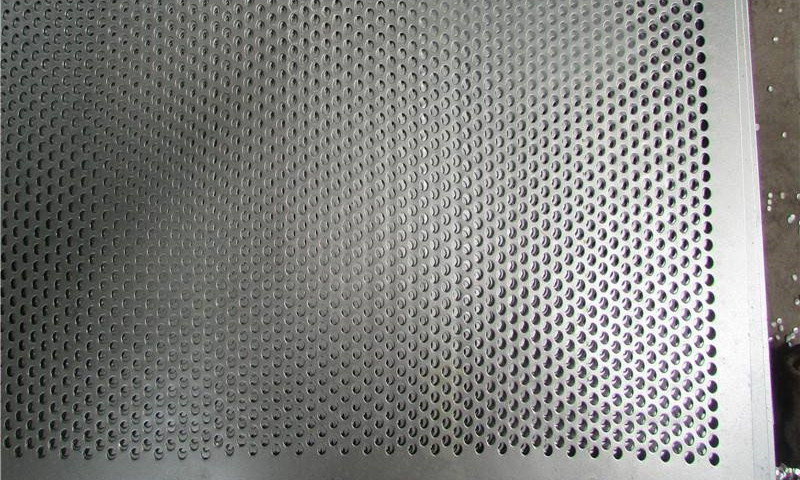 Microporous galvanized sheet