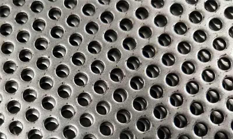 Zinc coated perforated sheet