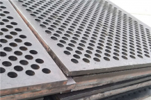 What are the available thicknesses for stainless steel perforated sheet?