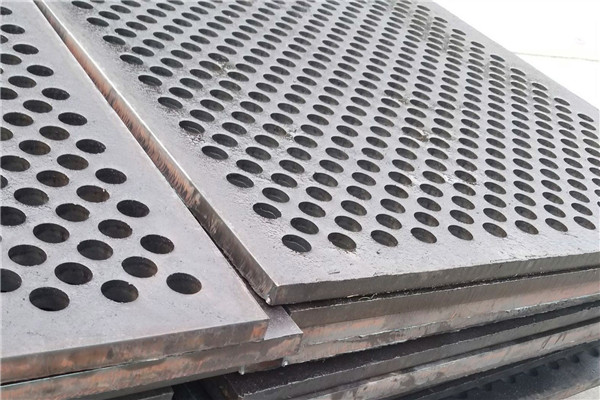 Stainless steel perforated sheet