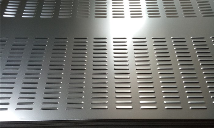 Stainless steel perforated sheet