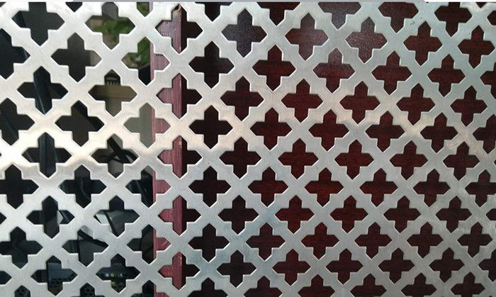 Stainless steel perforated sheet