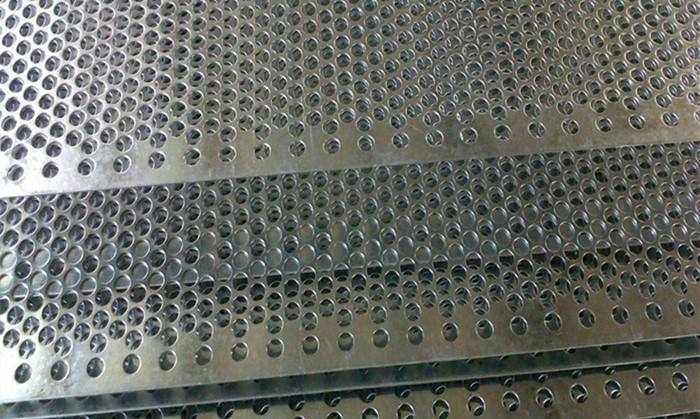 Stainless steel perforated sheet