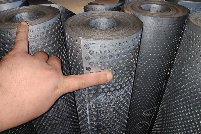 Iron plate coil plate perforated sheet