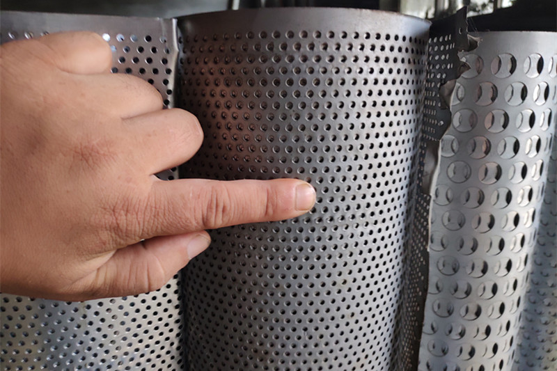 Stainless steel coil perforated sheet