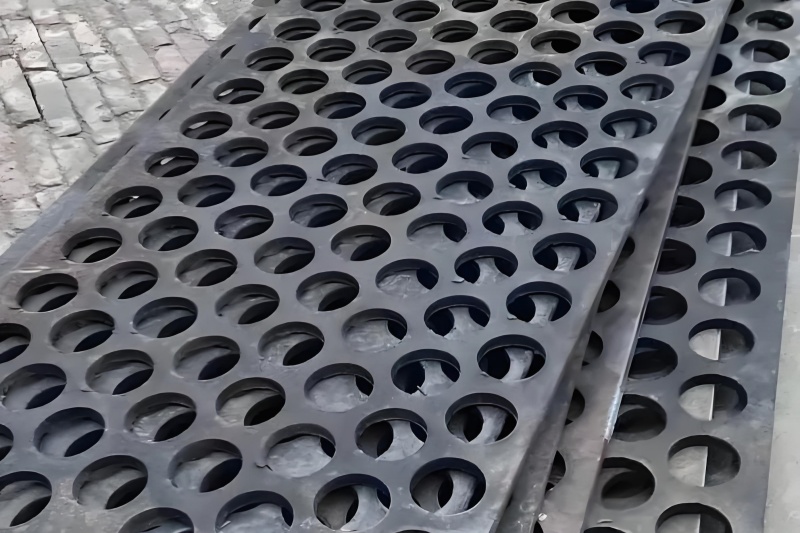 Heavy Duty Perforated Screens