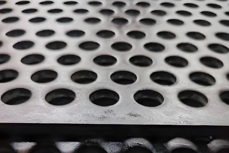 Heavy Duty Perforated Screens