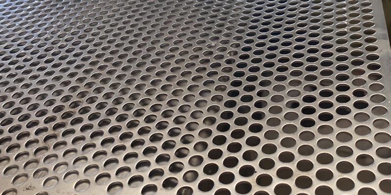 Cold-Rolled Steel Perforated Sheets